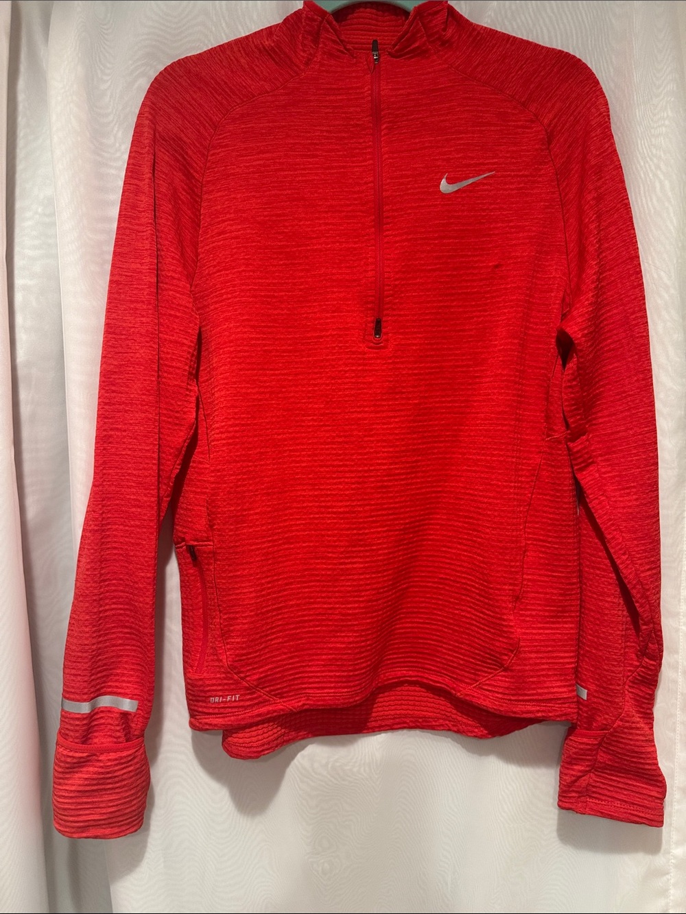 Nike Red Half-Zip Performance Pullover Nike dry fit reflection and thumb/hand